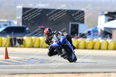 media/Feb-12-2022-SoCal Trackdays (Sat) [[3b21b94a56]]/Turn 2 (1045am)/